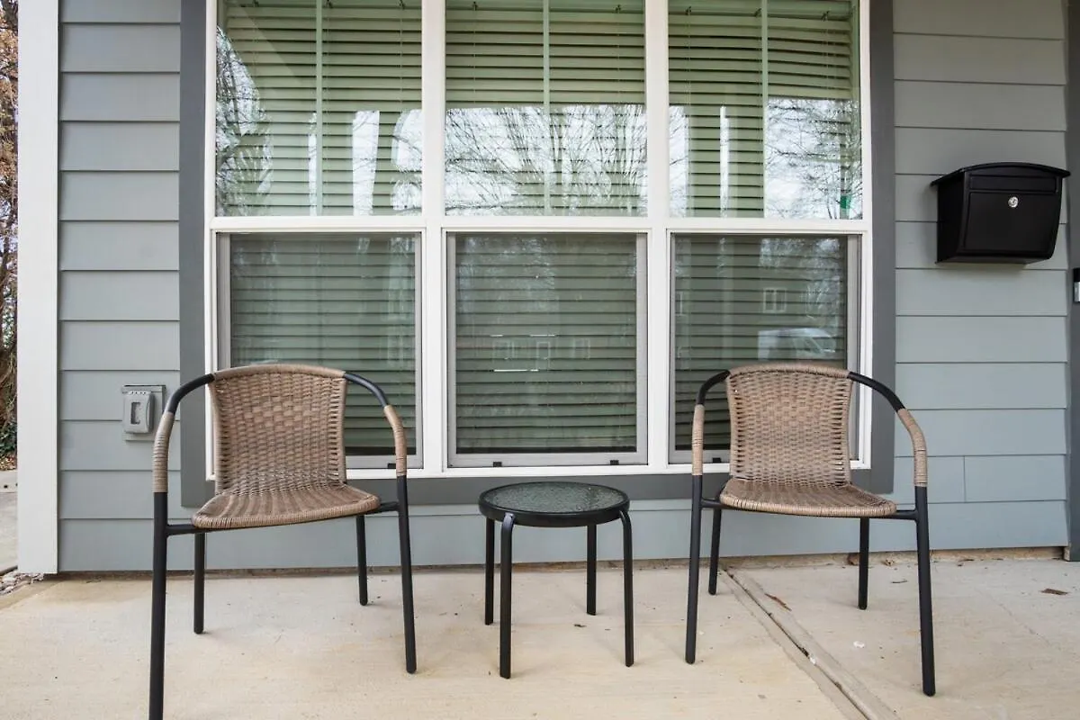 Near Boa Stadium, 5 Bedroom With Games, Backyard Charlotte Holiday home